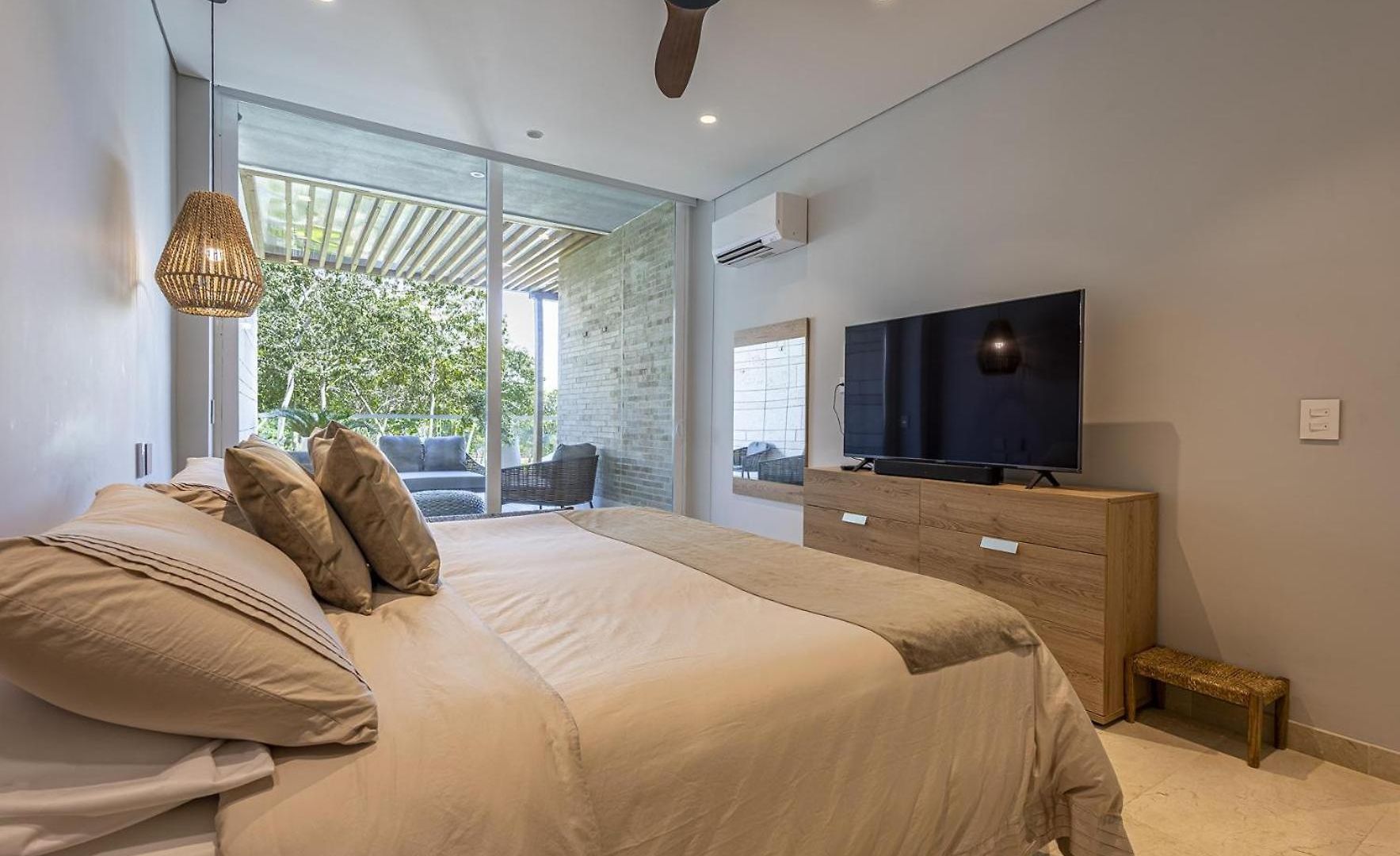 3 Bedroom With Jacuzzi In Baru Cartagena