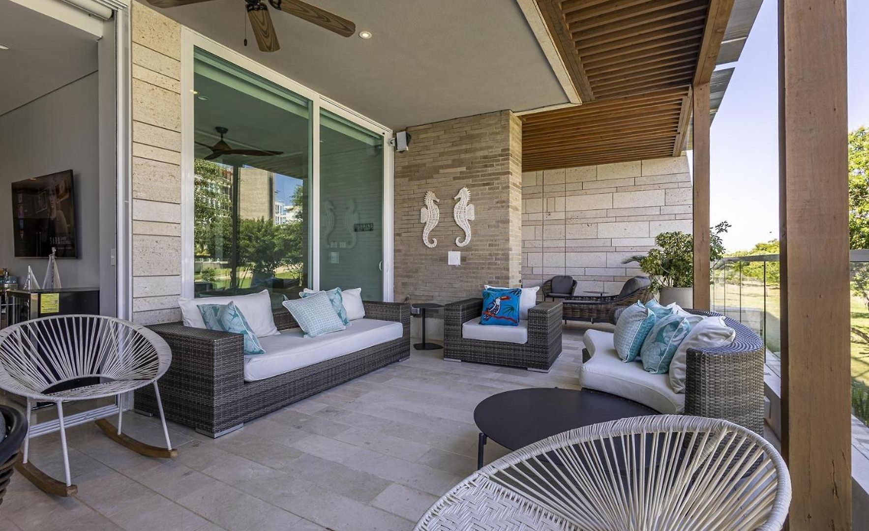 3 Bedroom With Jacuzzi In Baru Cartagena