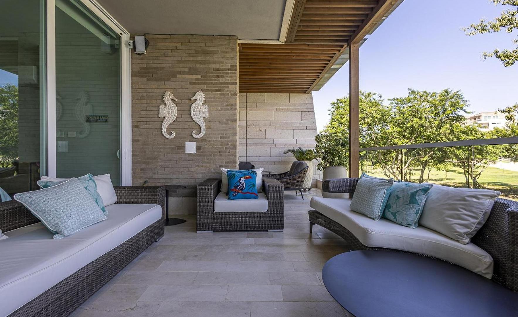 3 Bedroom With Jacuzzi In Baru Apartamento