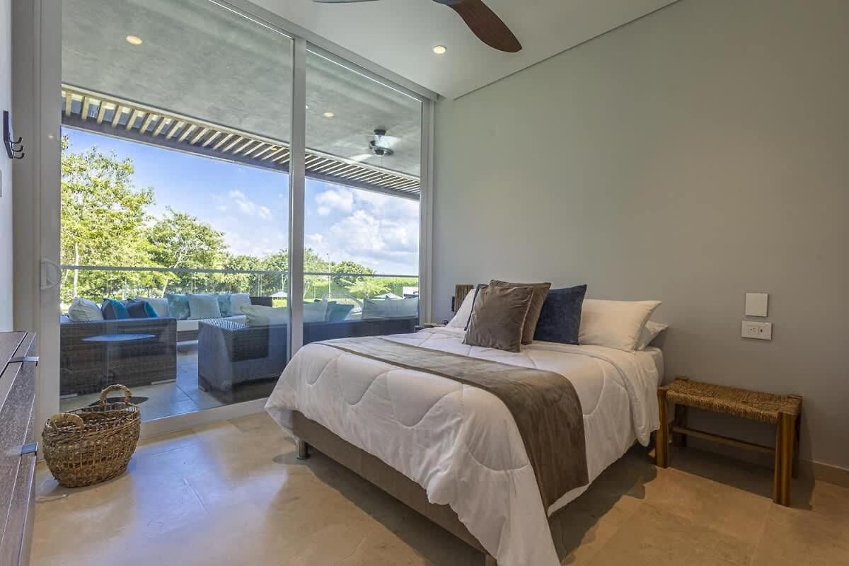 3 Bedroom With Jacuzzi In Baru Cartagena