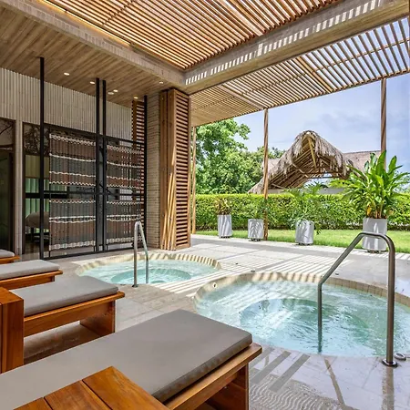 3 Bedroom With Jacuzzi In Baru