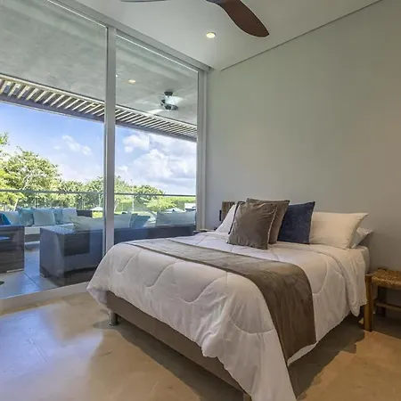 3 Bedroom With Jacuzzi In Baru Cartagena