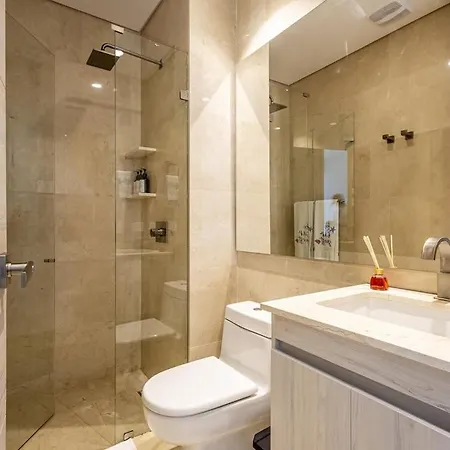 3 Bedroom With Jacuzzi In Baru Apartamento *