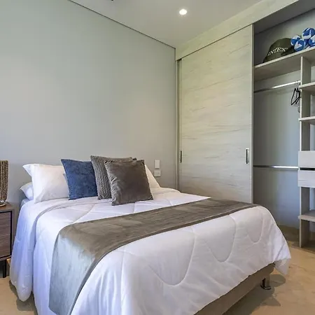 3 Bedroom With Jacuzzi In Baru Cartagena